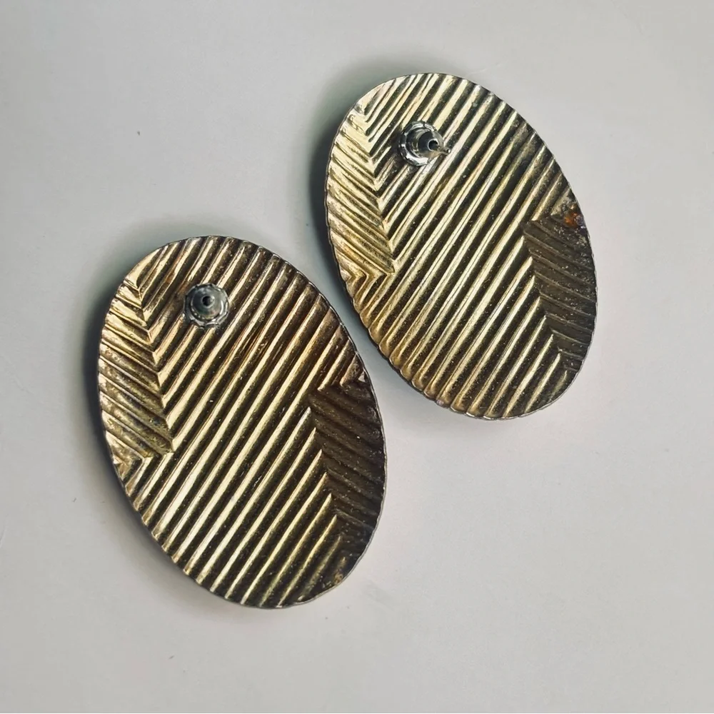 Vintage Rainbow Enamel Oval Stud Earrings Colorful Retro 80s 90s